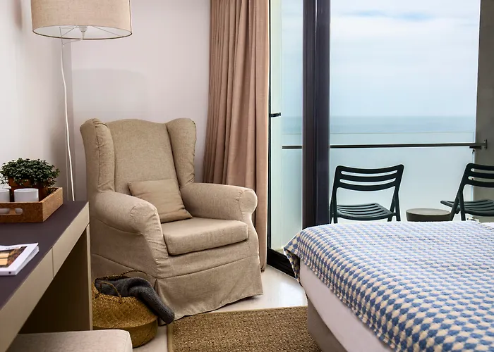 Hotel com vista: Memmo Baleeira - Design Hotels