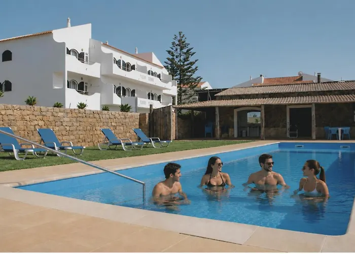 Central hotel: Tonel Apartamentos Turisticos